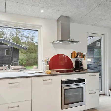 Cozy In With Kitchen Holiday home *